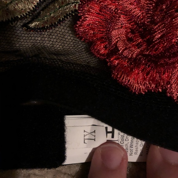 lace flower bra - Picture 4 of 4